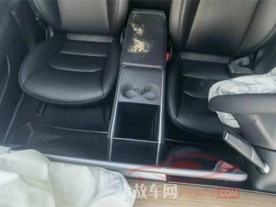 杭州市22年特斯拉MODEL 3中型车