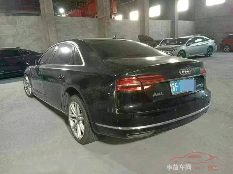 南京市15年奥迪A8L中型车