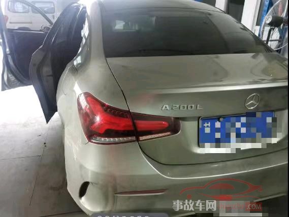 徐州市20年奔驰A中型车